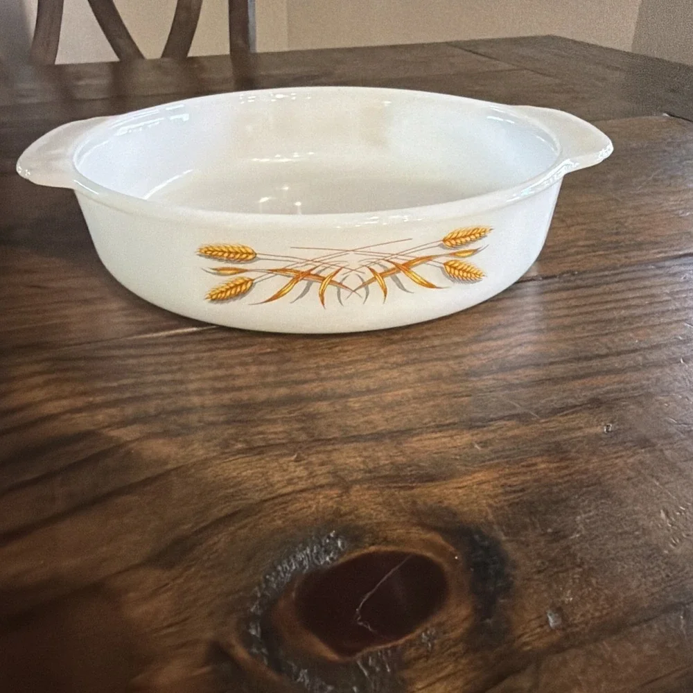 Vintage Fire King Golden Harvest Wheat Casseroles  8 in. #450 VGUC